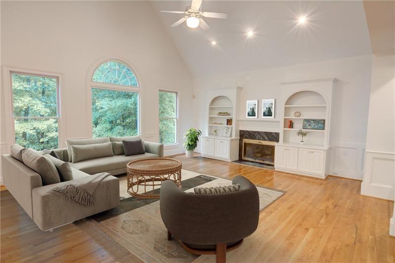5404 Chaversham Lane