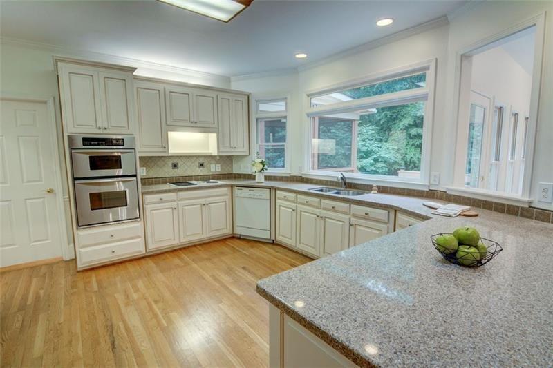 5404 Chaversham Lane