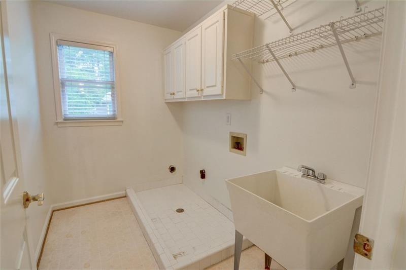 5404 Chaversham Lane