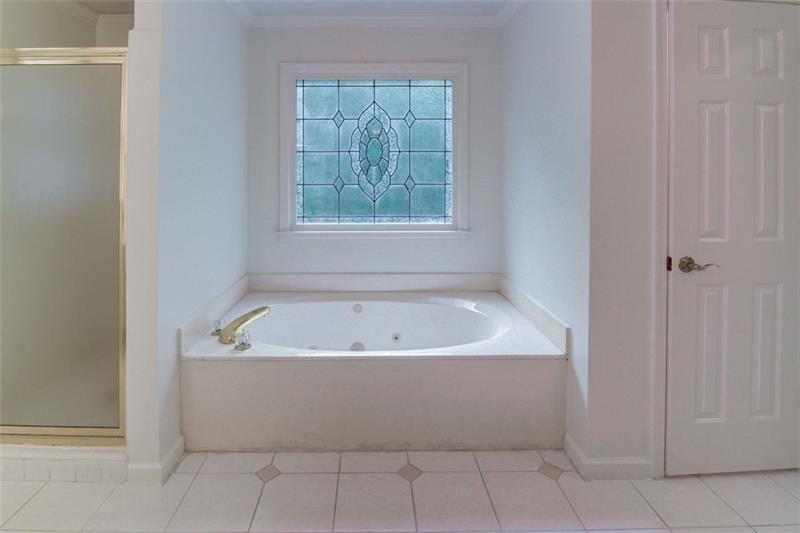 5404 Chaversham Lane