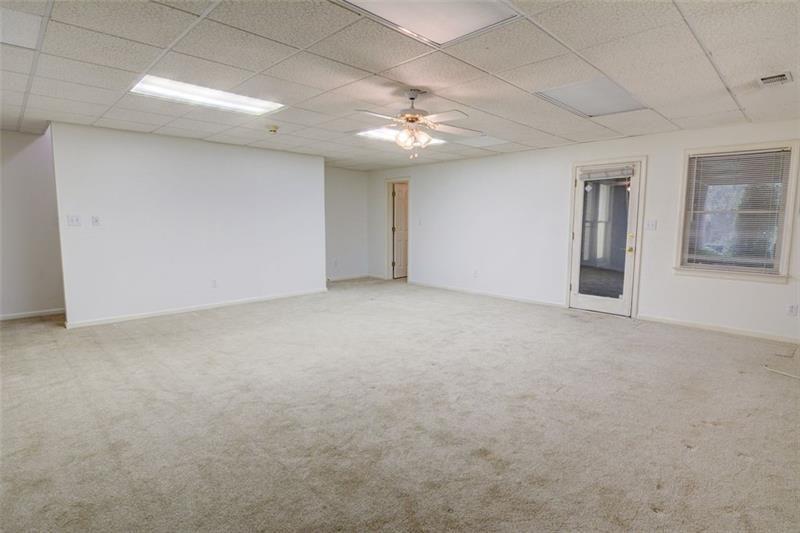 5404 Chaversham Lane