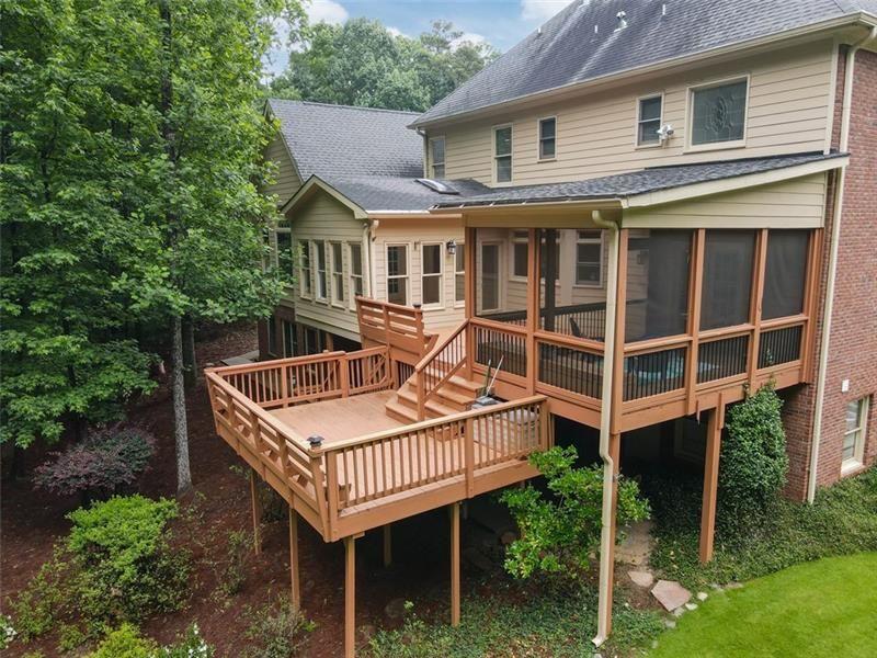 5404 Chaversham Lane