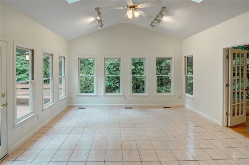 5404 Chaversham Lane