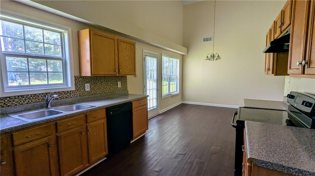 6572 Chestnut Oaks Ridge