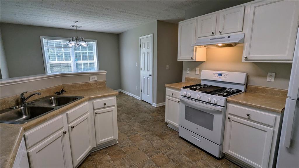 2565 Rainmaker Drive