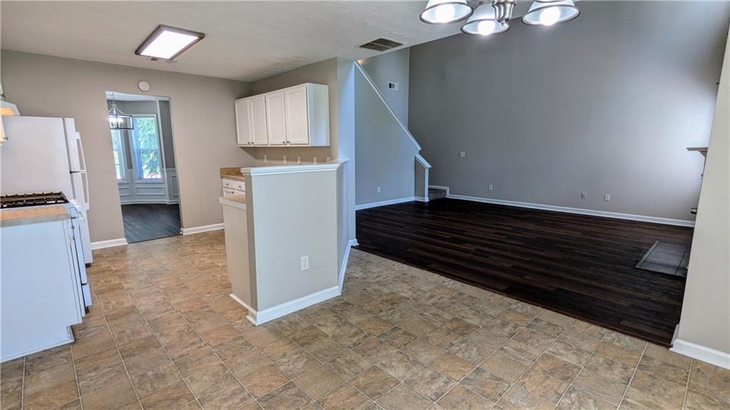 2565 Rainmaker Drive