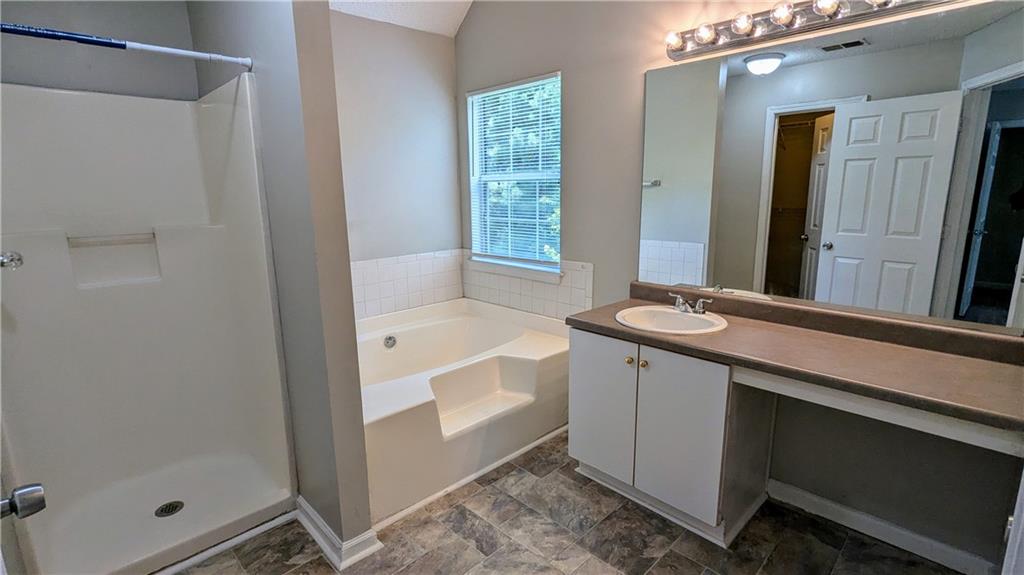 3679 Waldrop Cliff Lane
