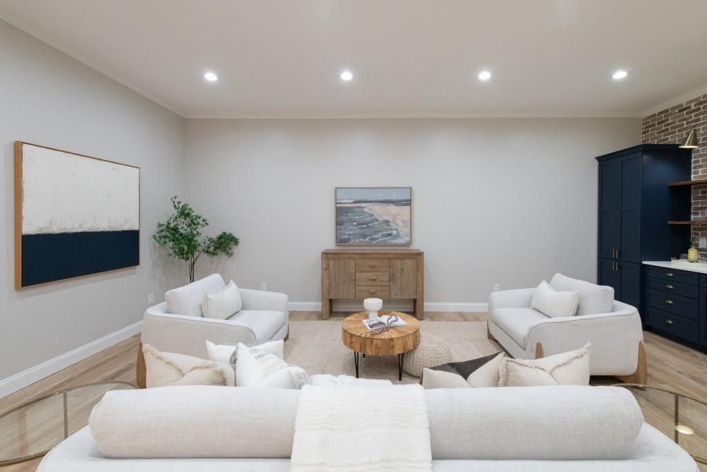 1560 Heritage Trail
