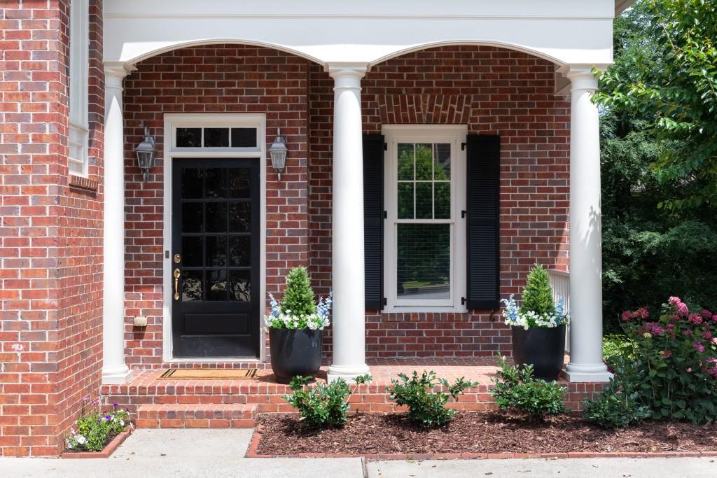 1560 Heritage Trail