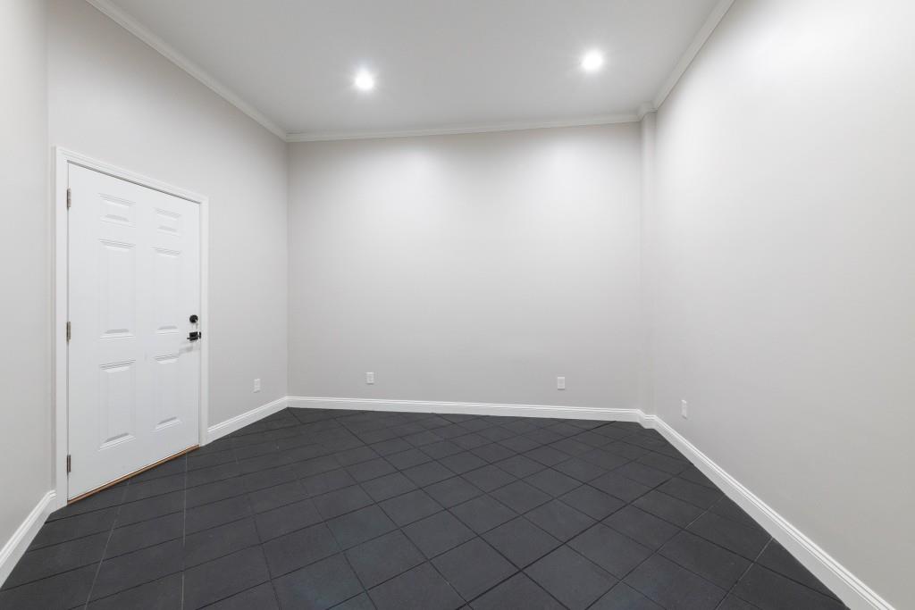 1560 Heritage Trail