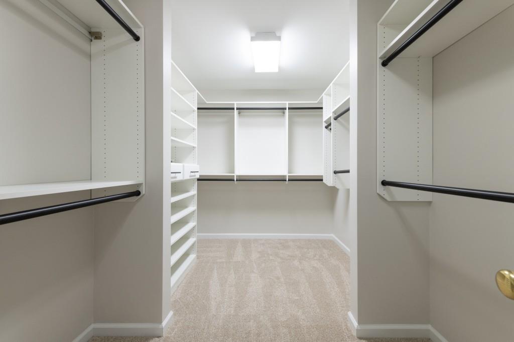 1560 Heritage Trail
