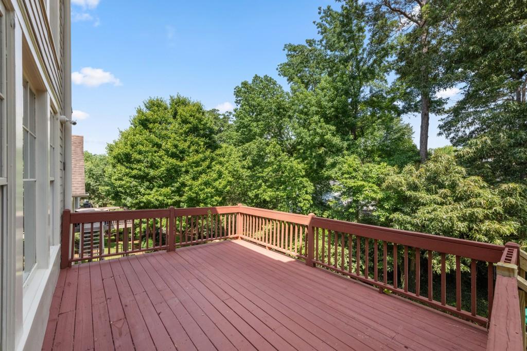 1560 Heritage Trail