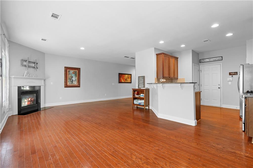 1595 Silvaner Avenue NW Unit 23
