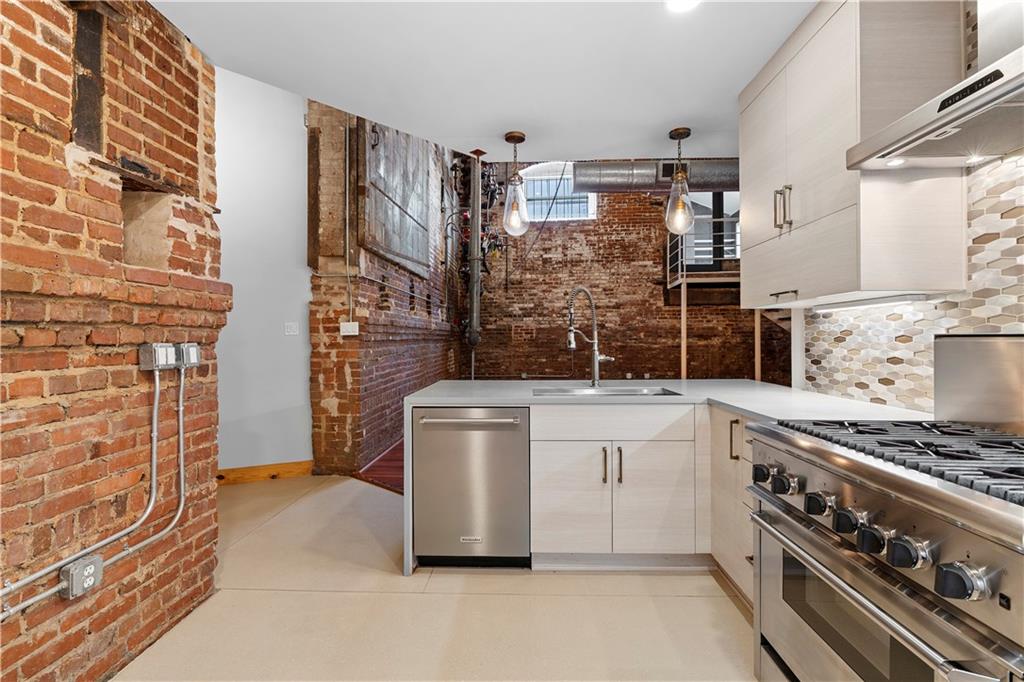 490 Marietta Street NW Unit 105