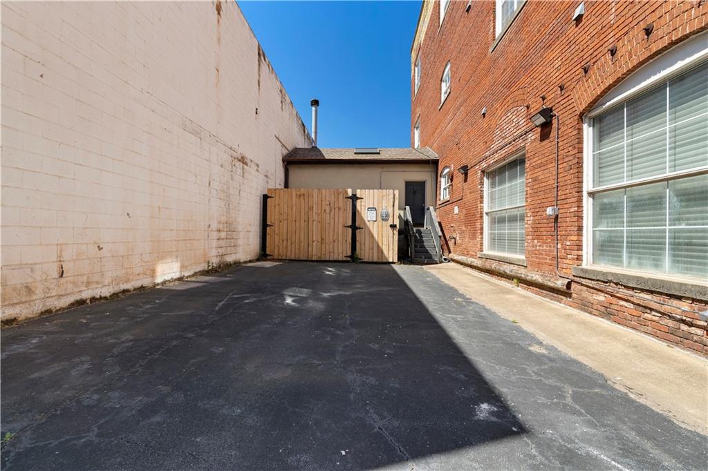 490 Marietta Street NW Unit 105