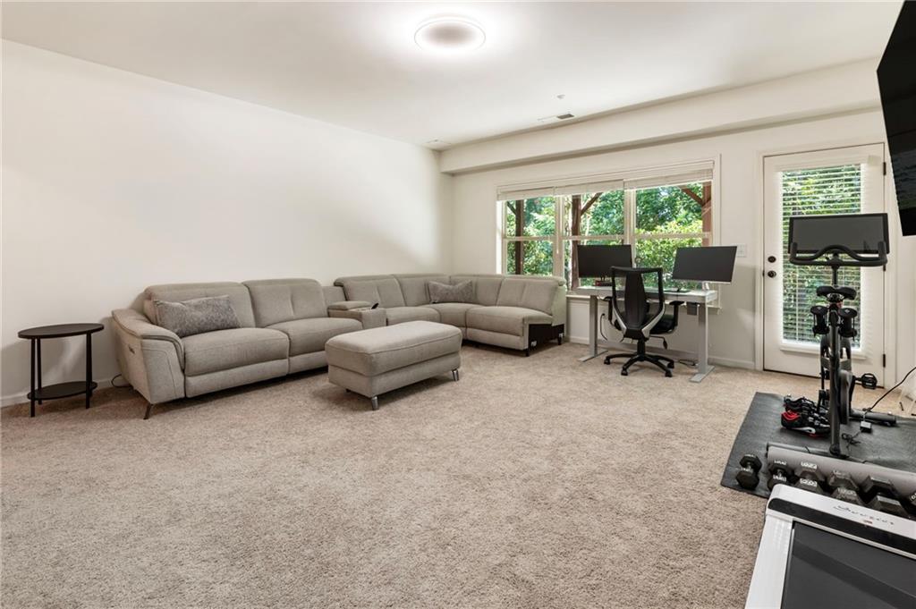 996 Bergeron Place