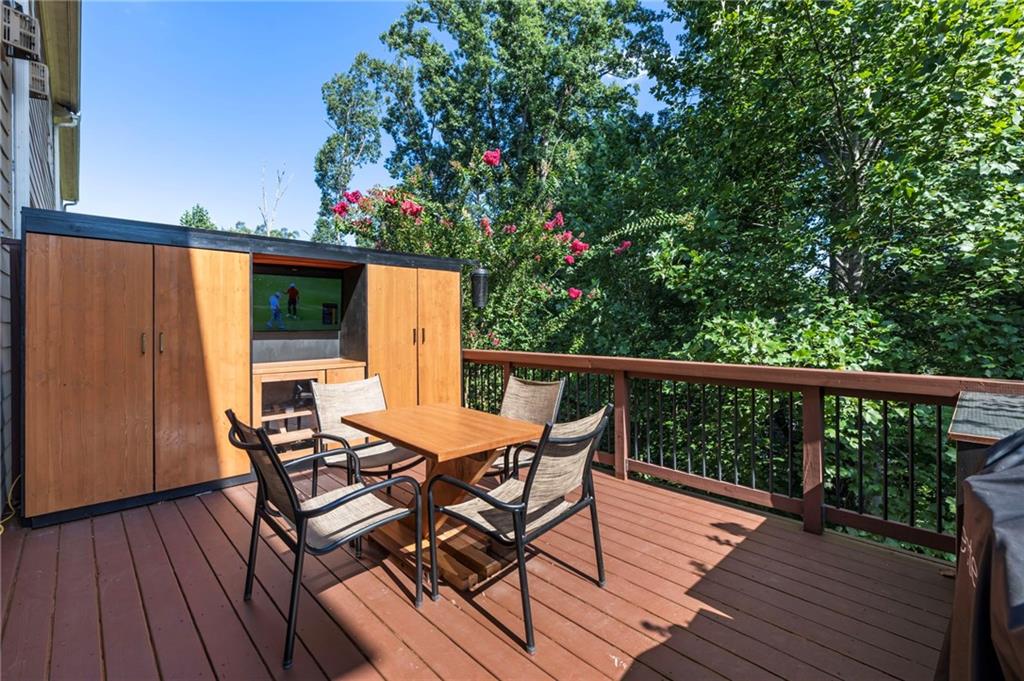 996 Bergeron Place