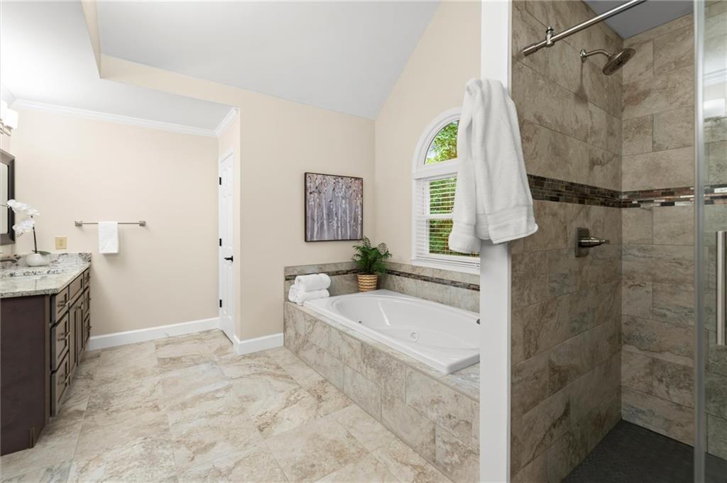2860 Landing Drive
