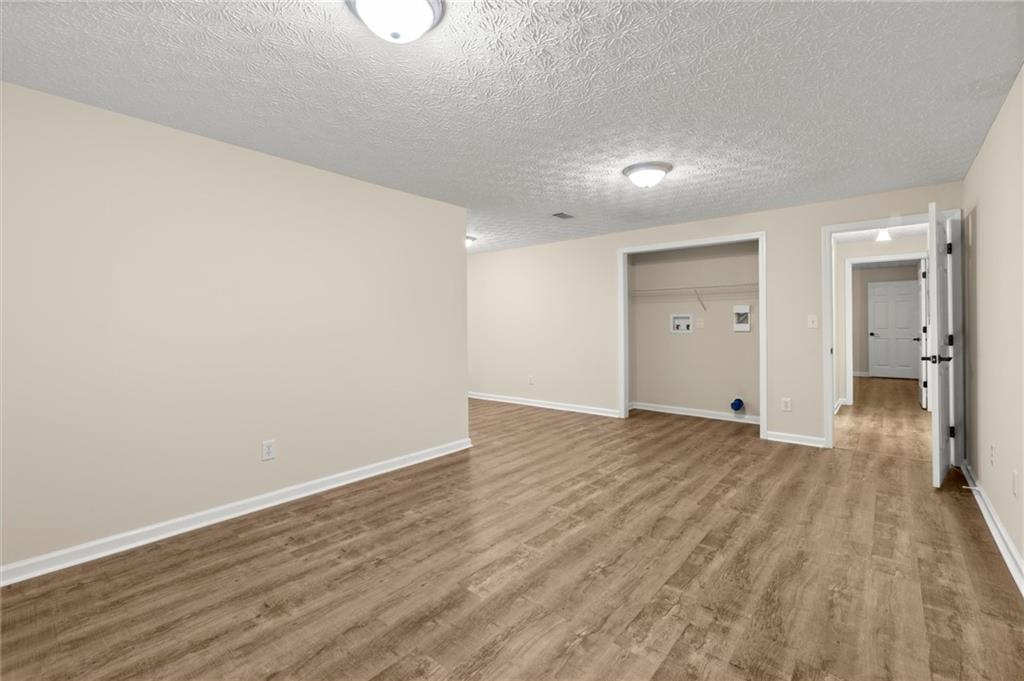 2860 Landing Drive
