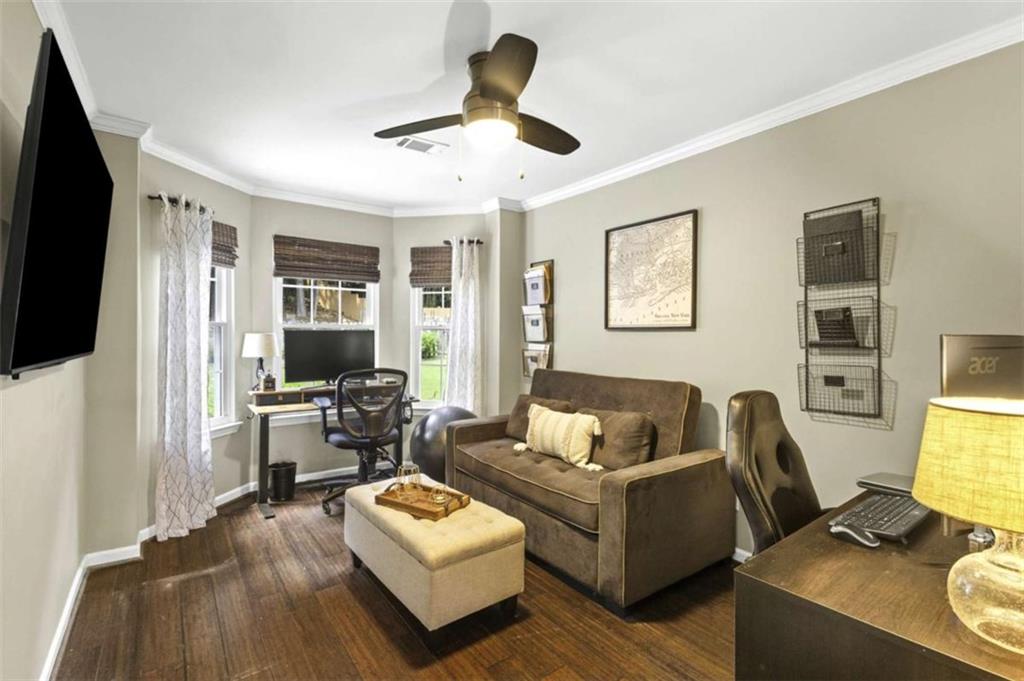 1964 Barnett West Court