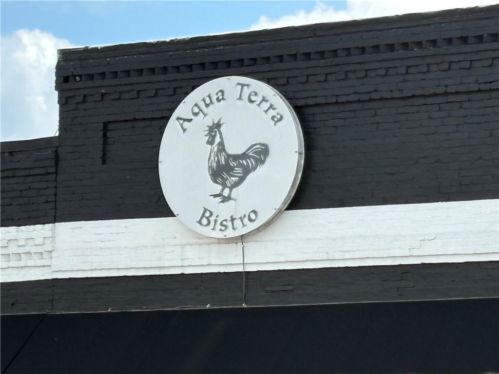 1964 Barnett West Court
