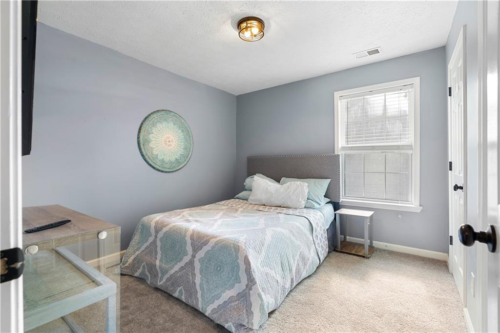 3789 Kirkwood Run NW