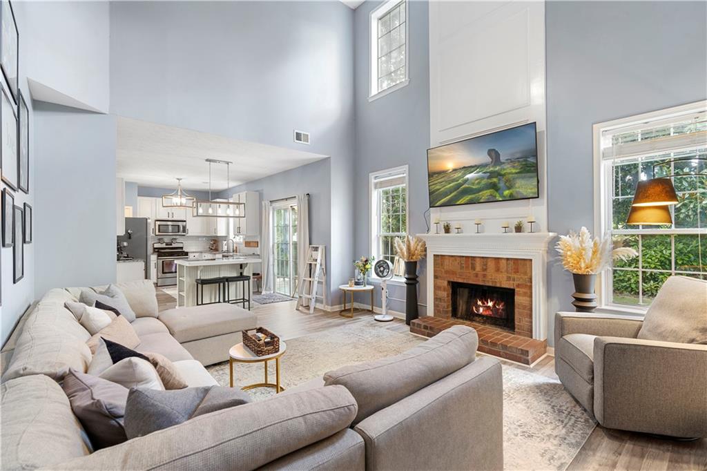 3789 Kirkwood Run NW