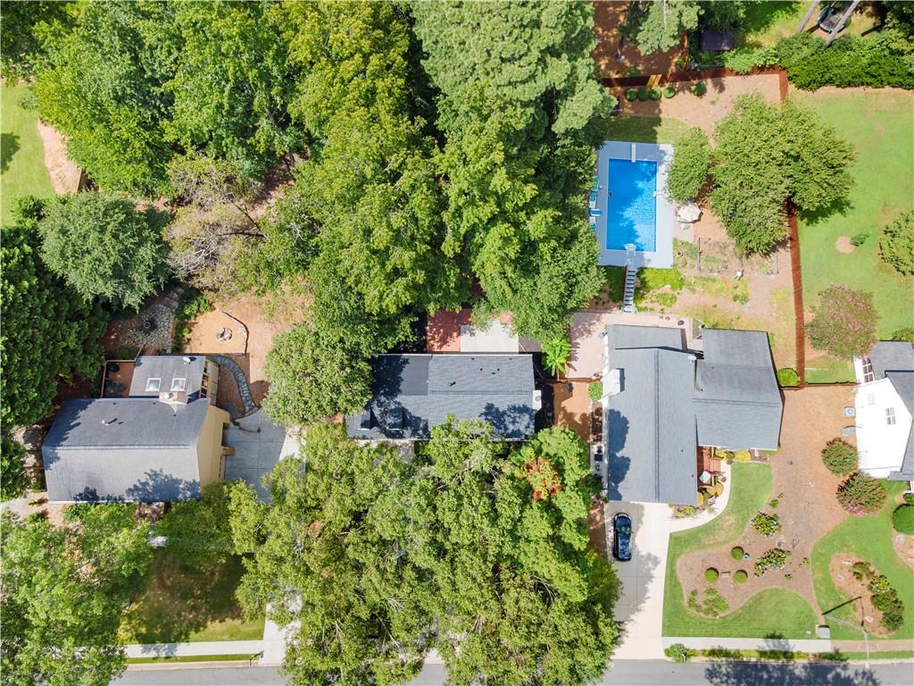 2743 Saddle Ridge Lake Drive