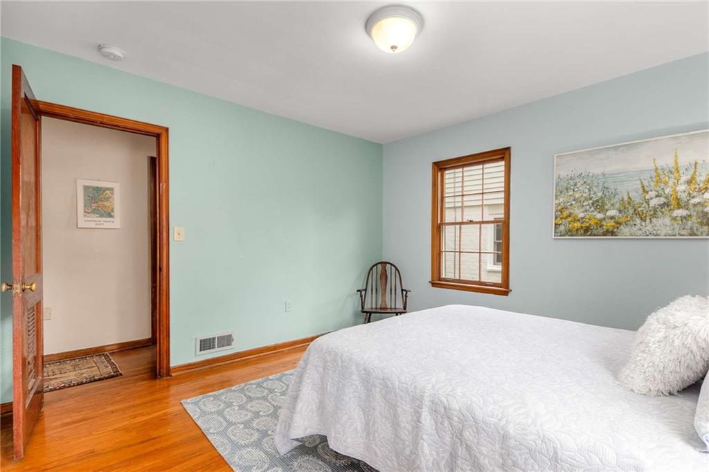 135 Shadowmoor Drive