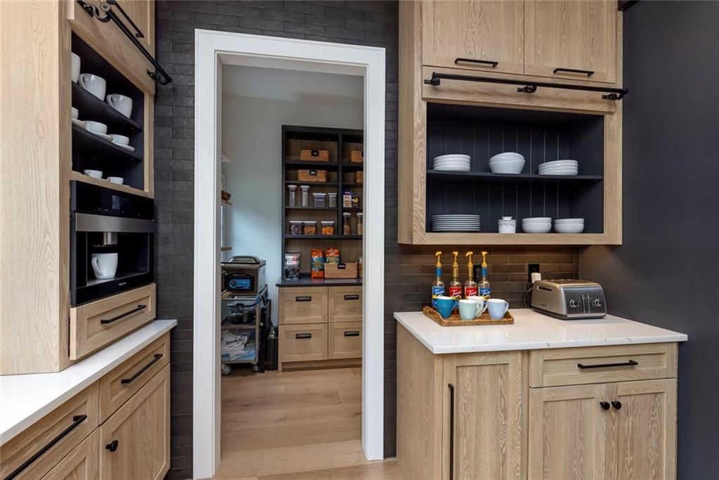 170 Autry Trail