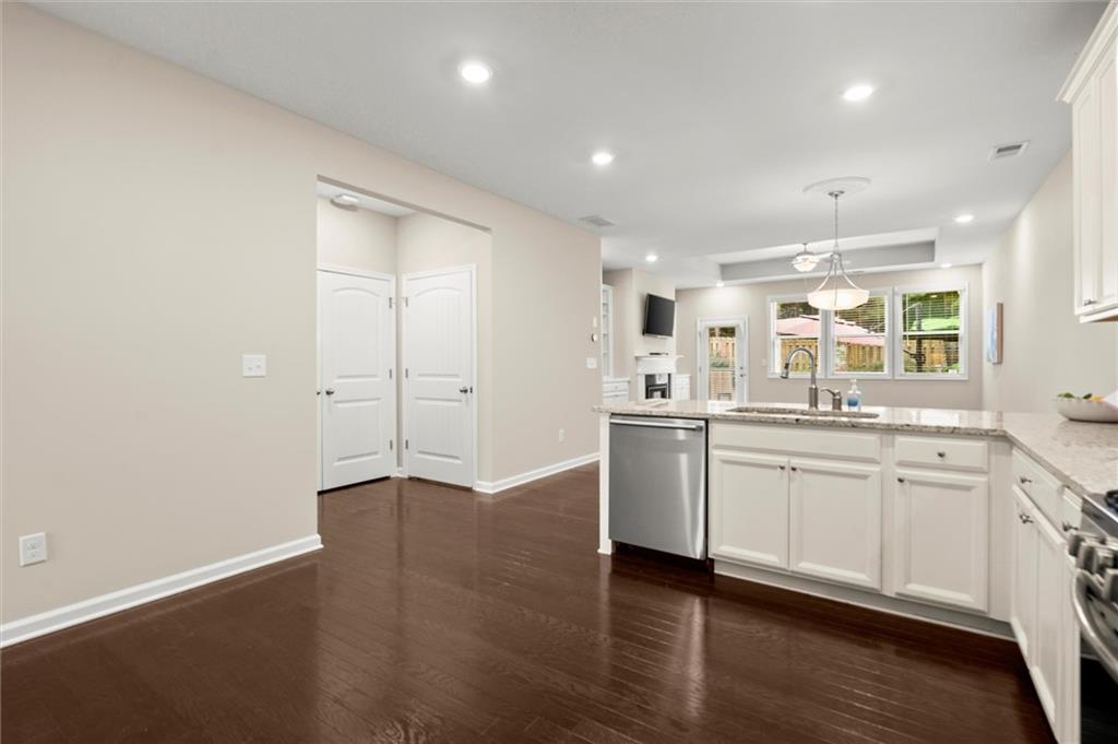 2620 Laurel Gate Lane