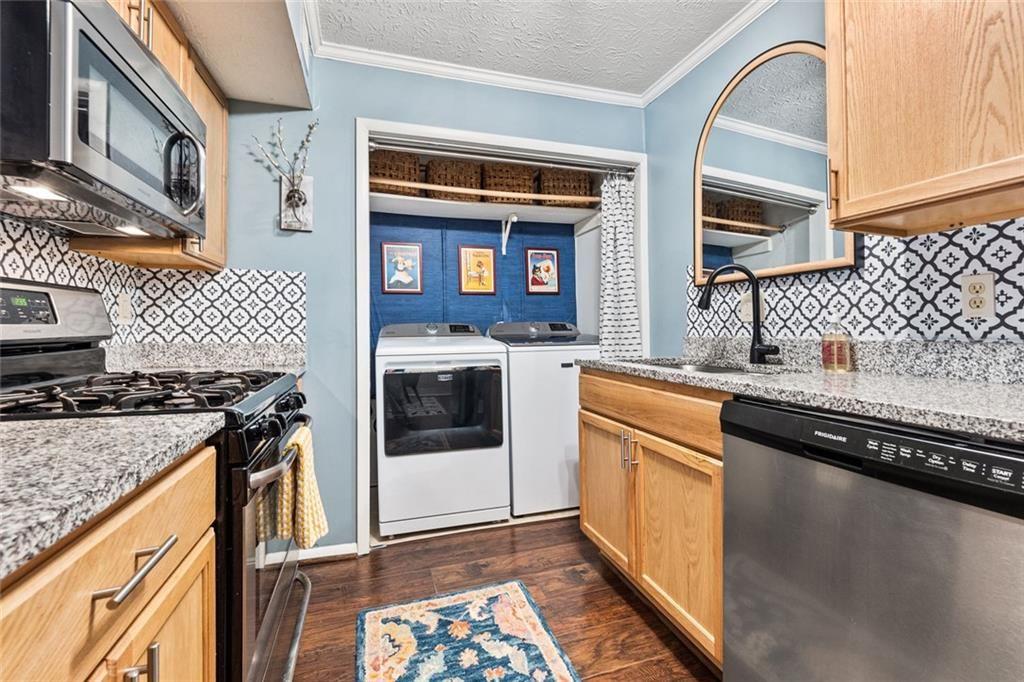 202 Smokerise Circle SE