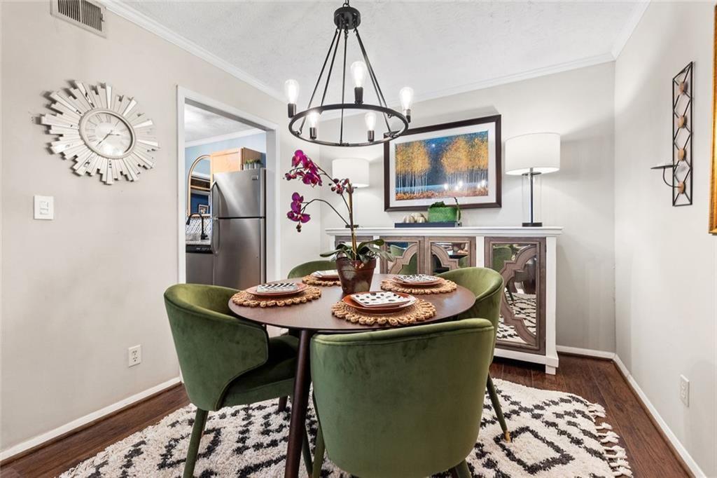 202 Smokerise Circle SE