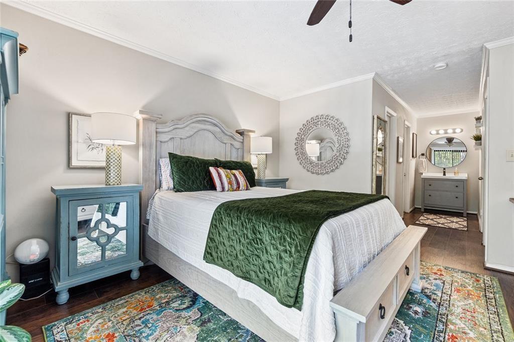 202 Smokerise Circle SE