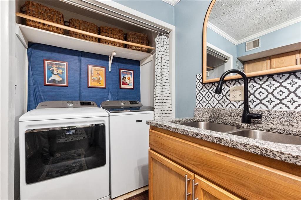202 Smokerise Circle SE