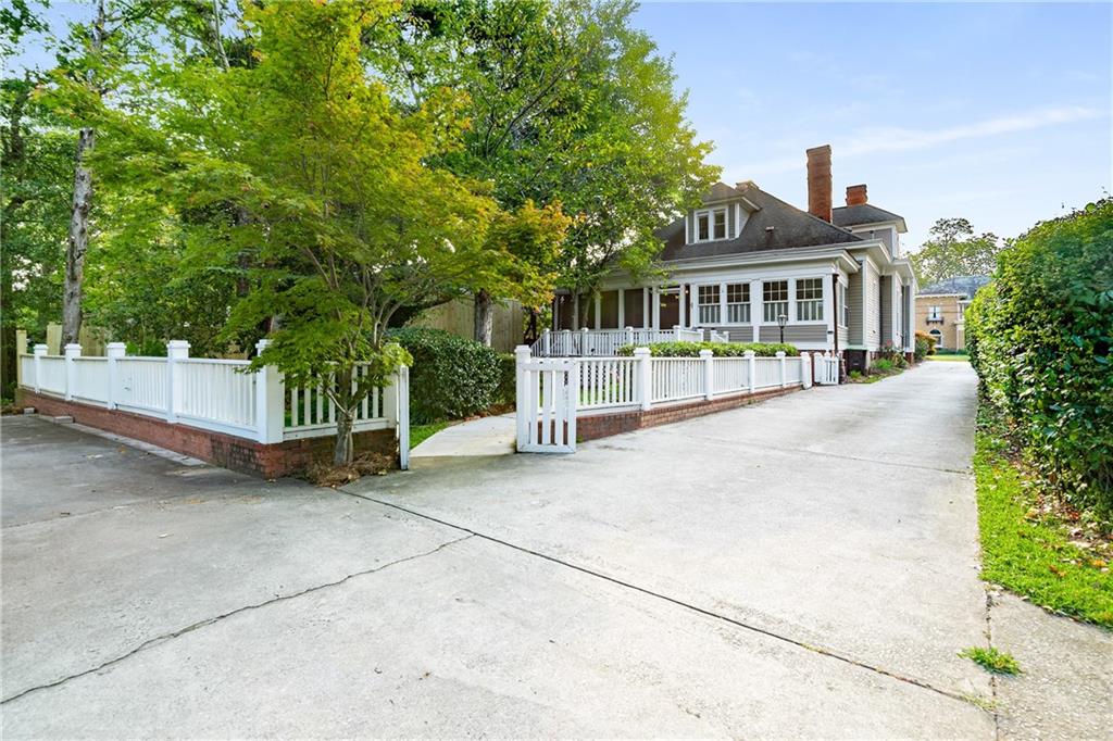 531 Thomaston Street