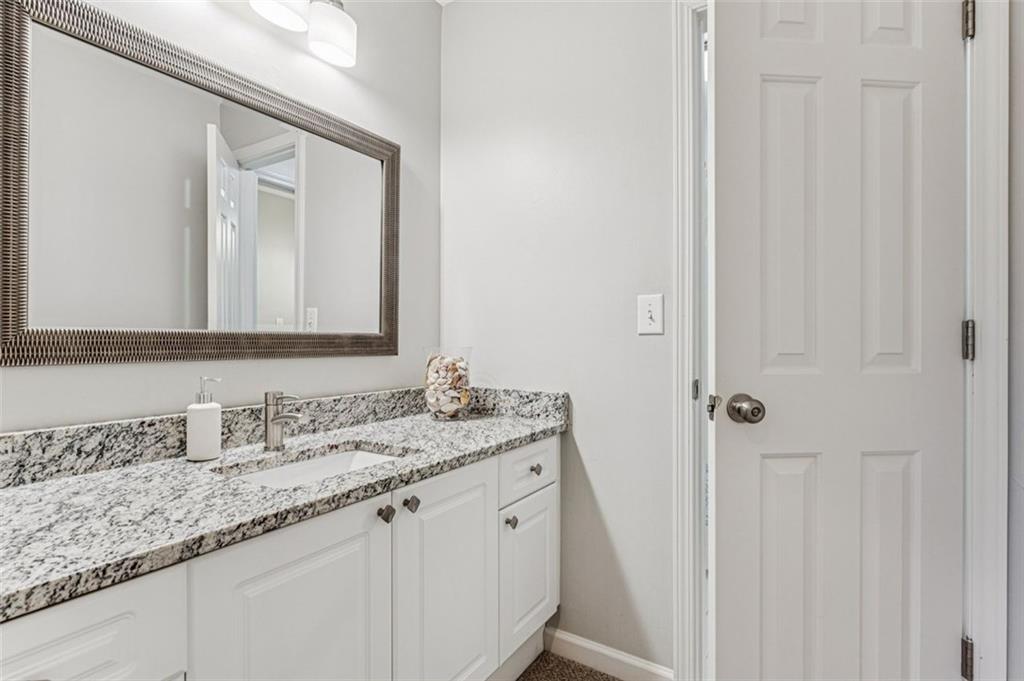 5540 CASTLEBROOKE GLEN Court
