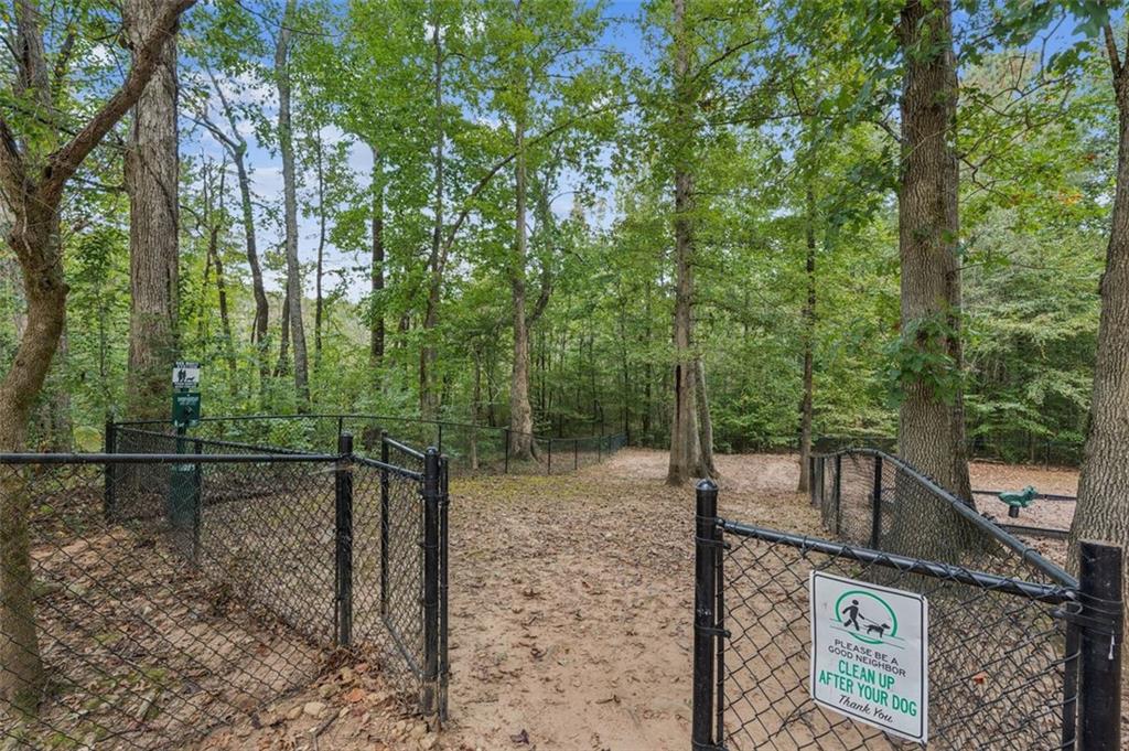 5540 CASTLEBROOKE GLEN Court