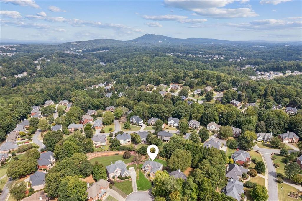 5540 CASTLEBROOKE GLEN Court