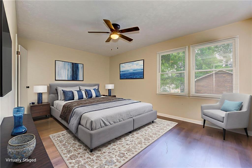 2408 Red Fox Run NW