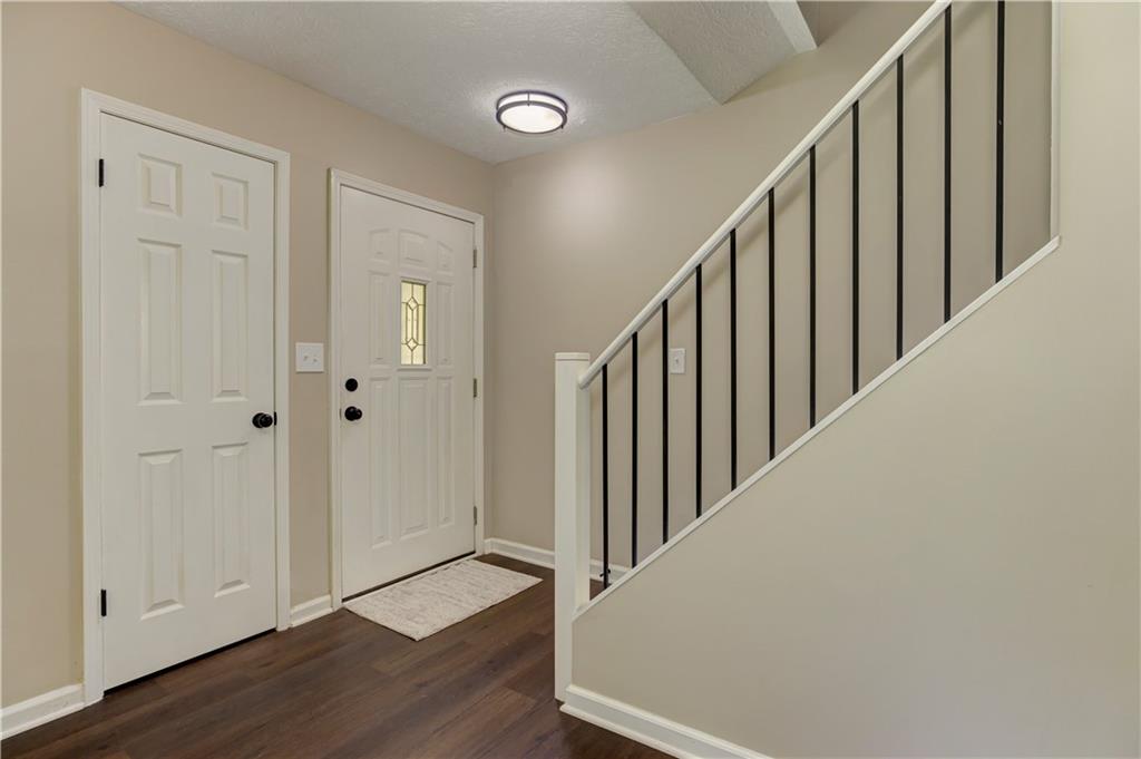 2408 Red Fox Run NW
