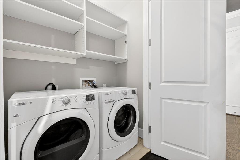 3630 Peachtree Road NE Unit 2404