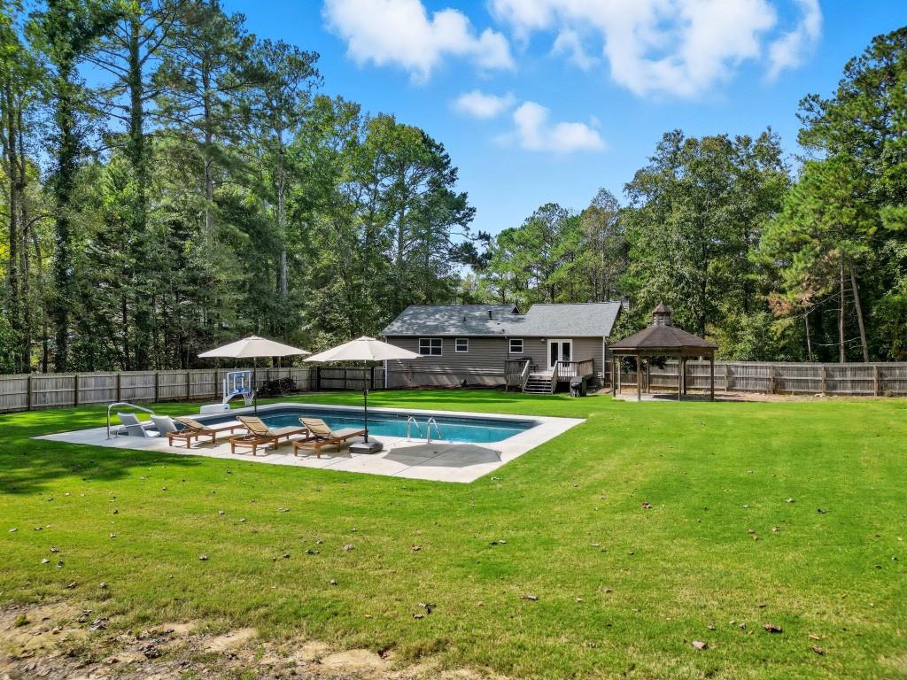 713 Emerald Ridge