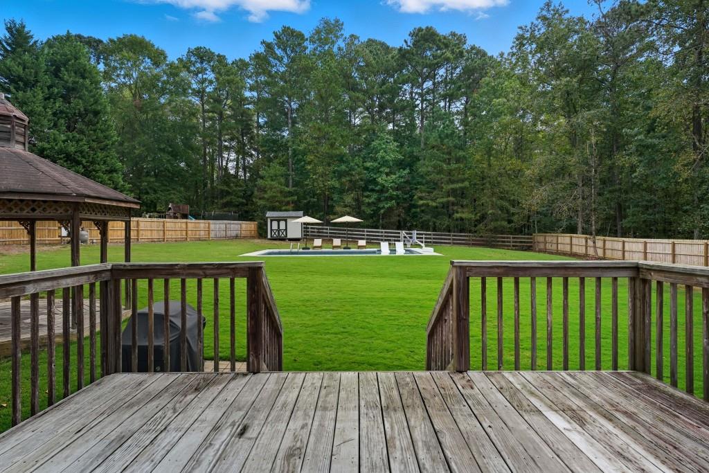 713 Emerald Ridge