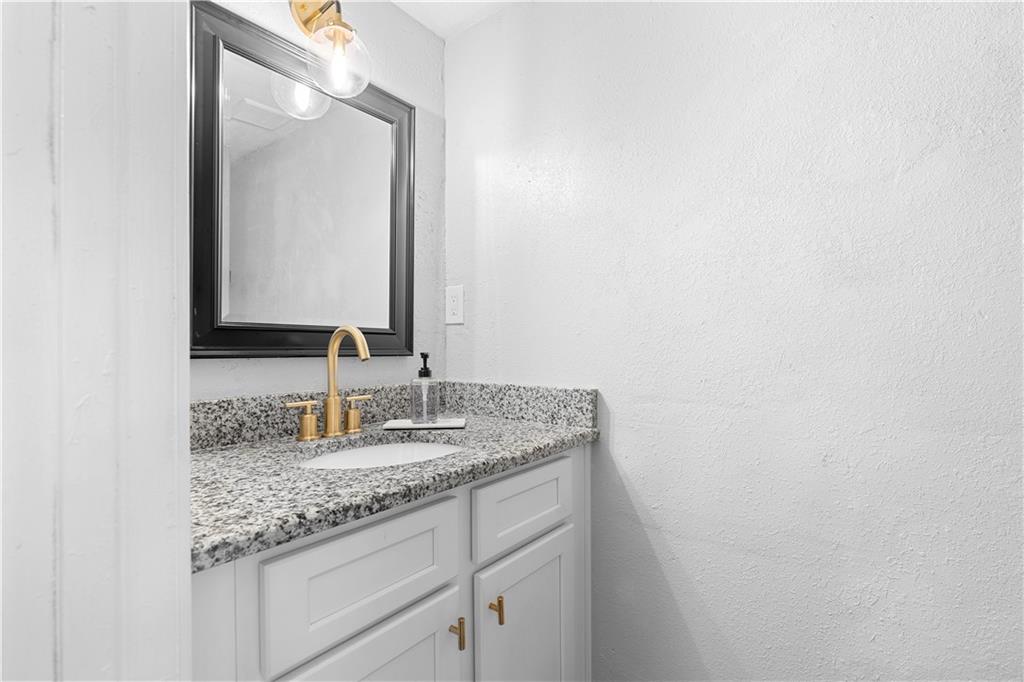 2160 Palmyra Drive SE