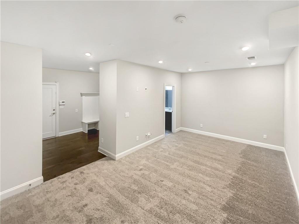 545 Hanlon Way
