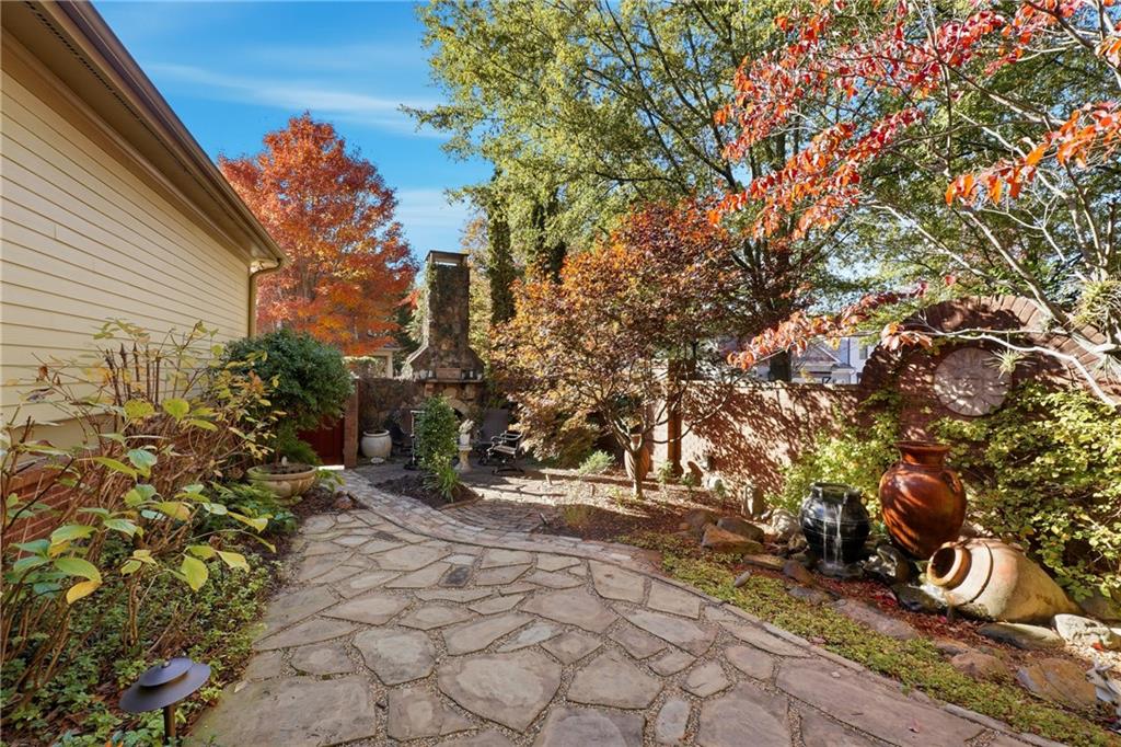 12474 Broadwell Road