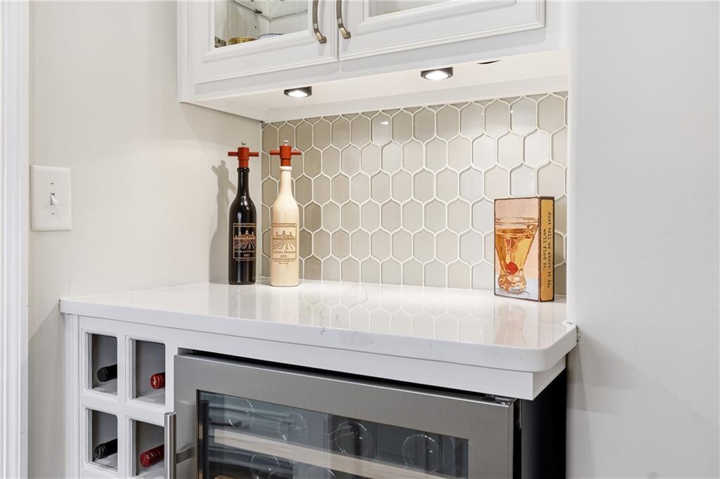 12474 Broadwell Road