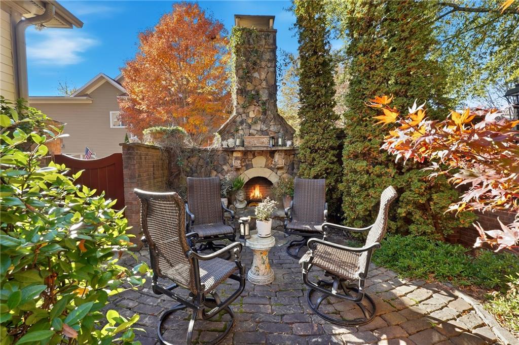 12474 Broadwell Road