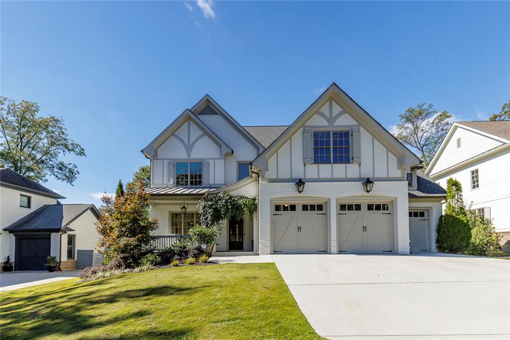 2596 Green Meadows Lane NE